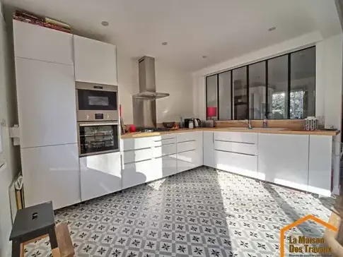 extension de maison  à Saint-Pavace - image 3